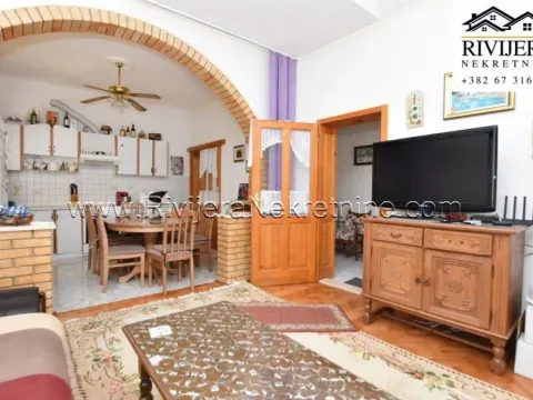 Prodaja, kuća, 365m², Bijela, Herceg Novi - image 11