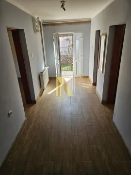 Prodaja, kuća, 200m², Beočin, Srbija - image 3