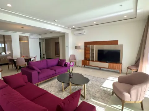 Prodaja, stan, 110m², Budva, Crna Gora - image 7