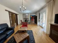 Rent, house, 200m², Tološi, Podgorica - image 10