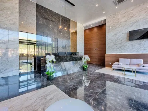 Izdavanje, jednosoban stan, 62m², Soho City, Bar - image 12