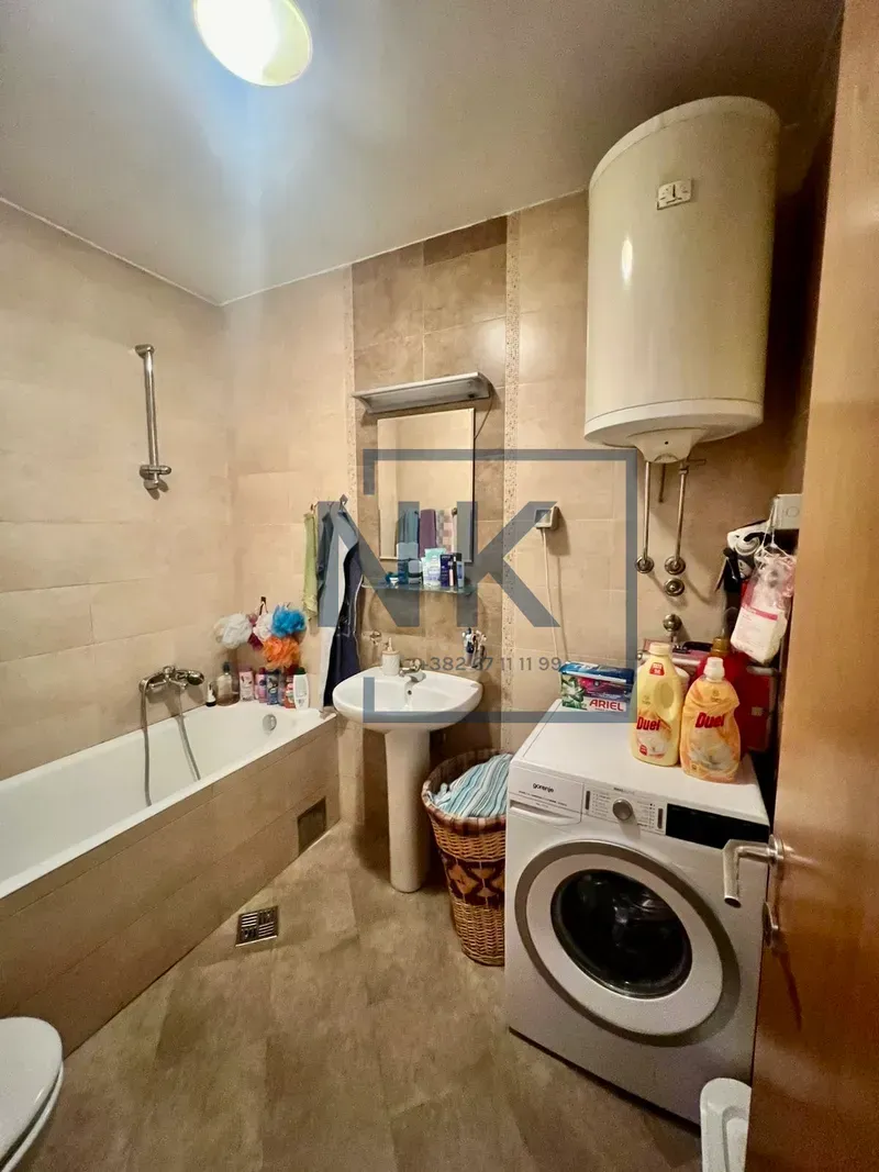 Prodaja, dvosoban stan, 70m², Stari Aerodrom, Podgorica