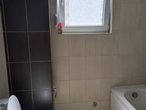 Izdavanje, dvosoban stan, 84m², Bar, Crna Gora - image 7