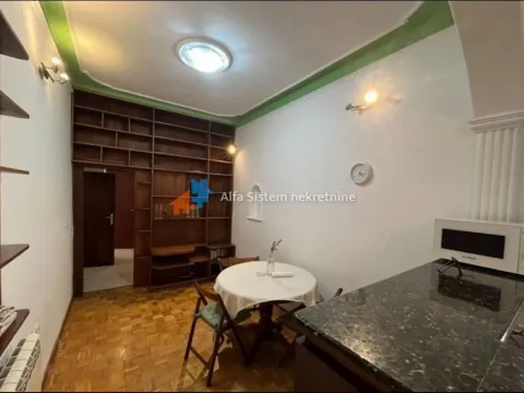 Rent, three bedroom apartment, 120m², Stari Grad, Beograd - image 10