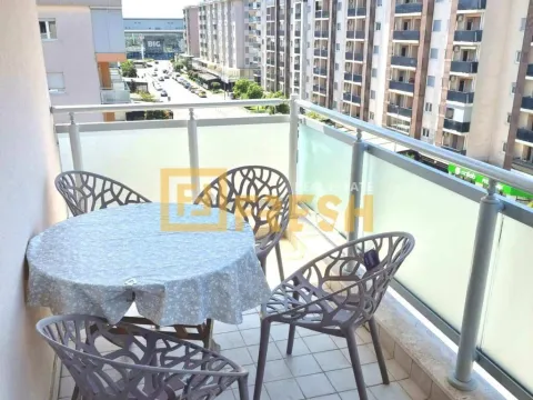 Izdavanje, dvosoban stan, 88m², City Kvart, Podgorica - image 11