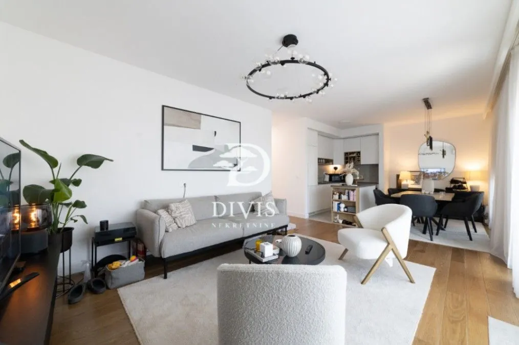 Prodaja, četvorosoban stan, 113m², Karaburma, Palilula Sve Podlokacije