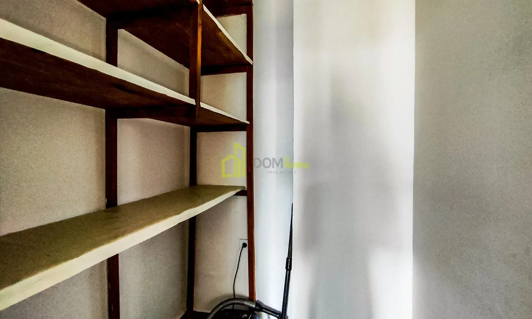 Izdavanje, četvorosoban stan, 95m², Blok 6, Podgorica