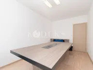 Izdavanje, poslovni prostor, 71m², City Kvart, Podgorica - image 9