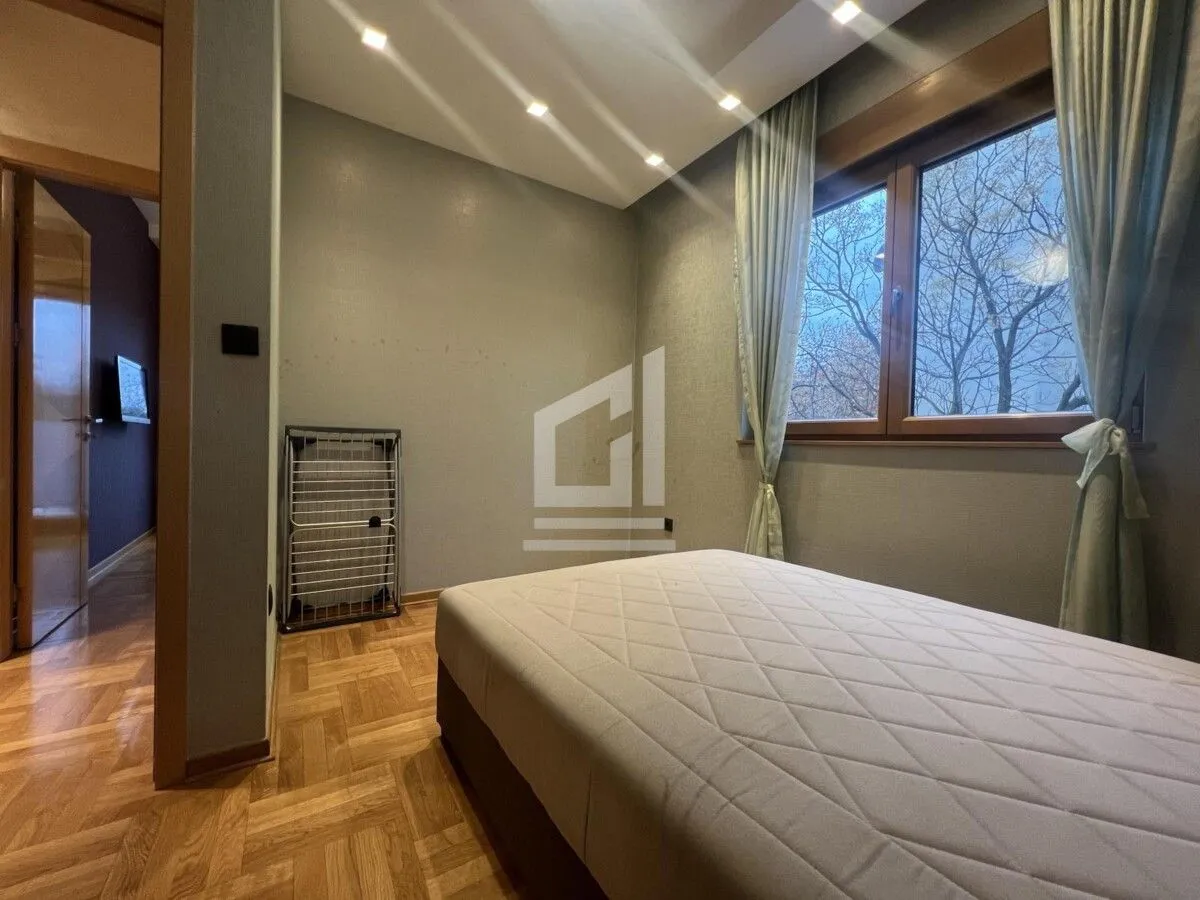 Izdavanje, dvosoban stan, 78m², Momišići, Podgorica