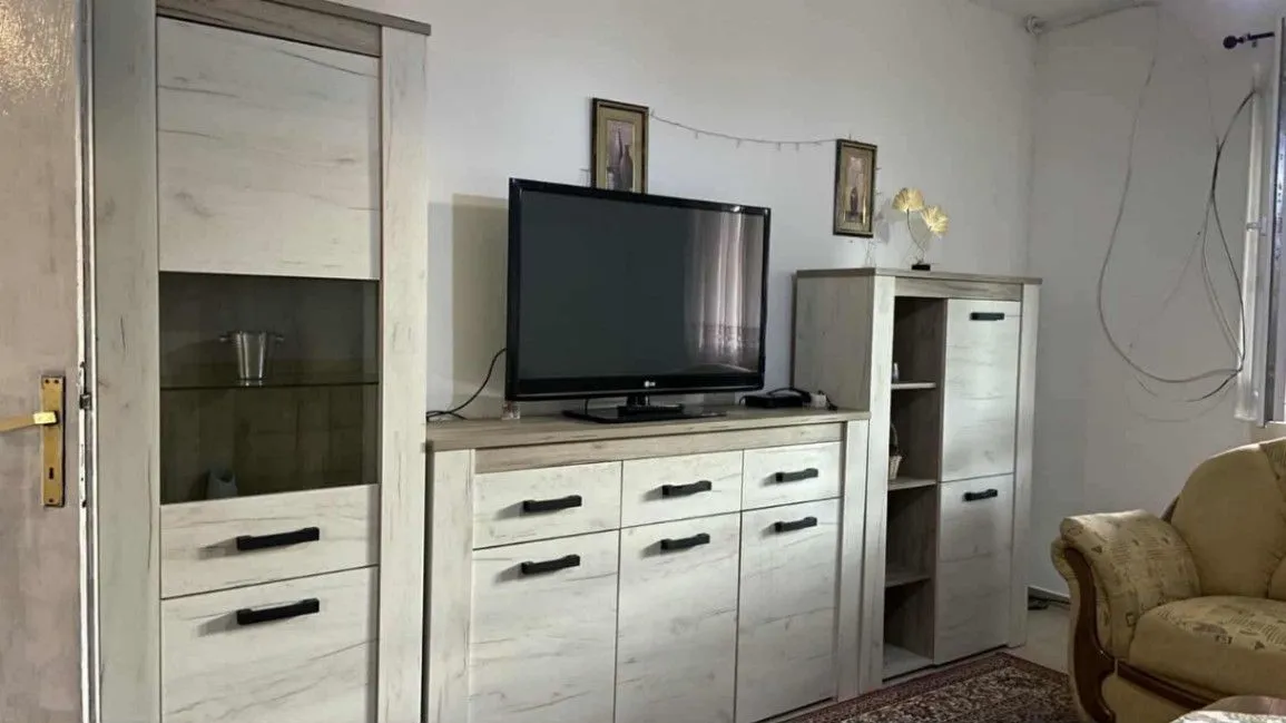 Rent, apartment, 100m², Polje, Bar