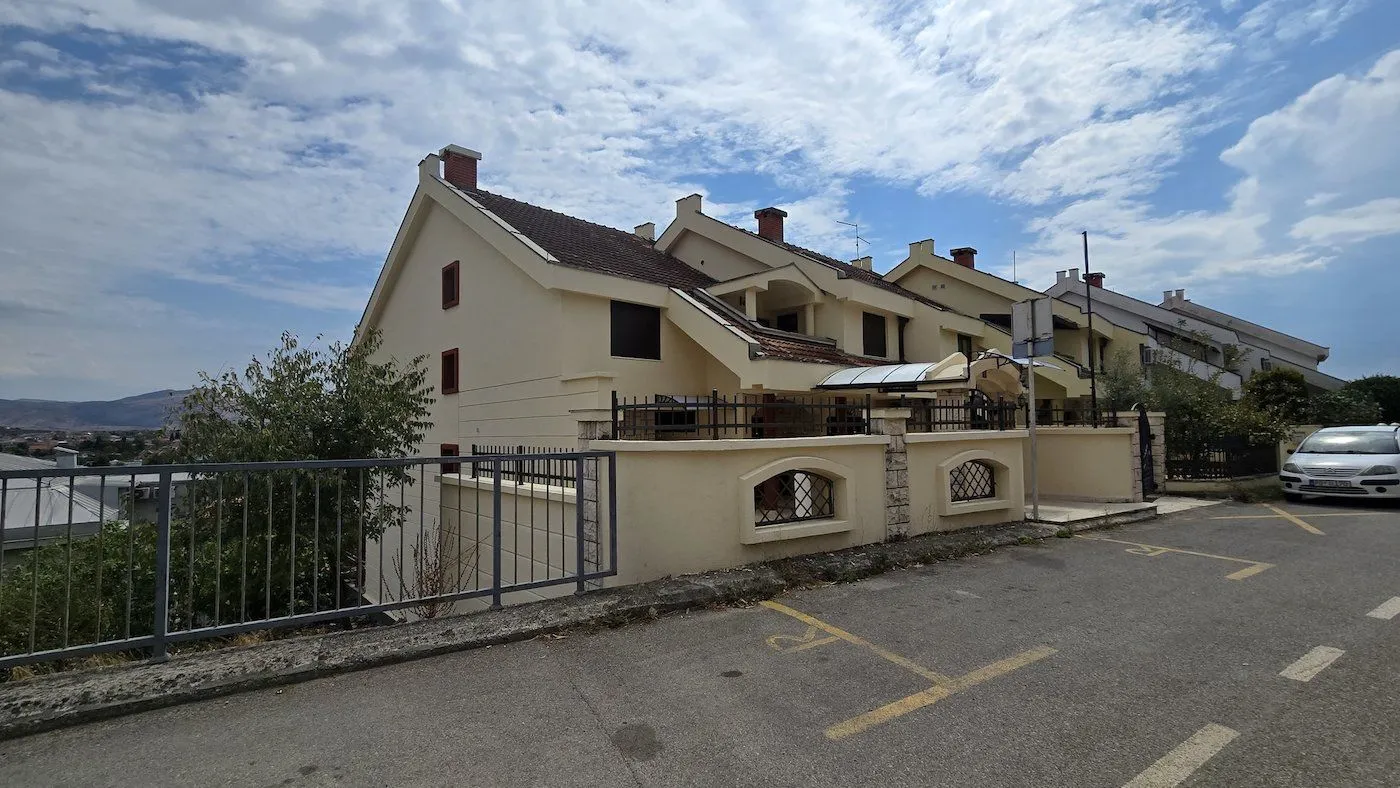 Rent, office space, 280m², Gorica C, Podgorica