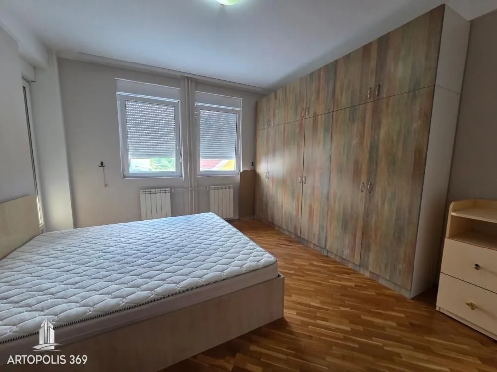 Rent, three bedroom apartment, 83m², Zemun Sve Podlokacije, Beograd