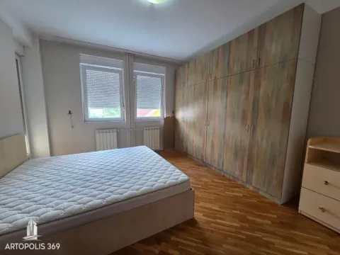 Rent, three bedroom apartment, 83m², Zemun Sve Podlokacije, Beograd - image 8