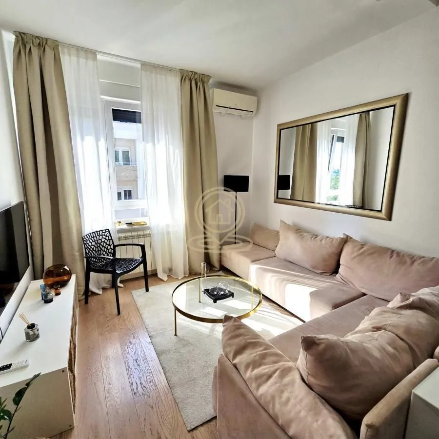 Rent, two bedroom apartment, 43m², Zvezdara Sve Podlokacije, Beograd