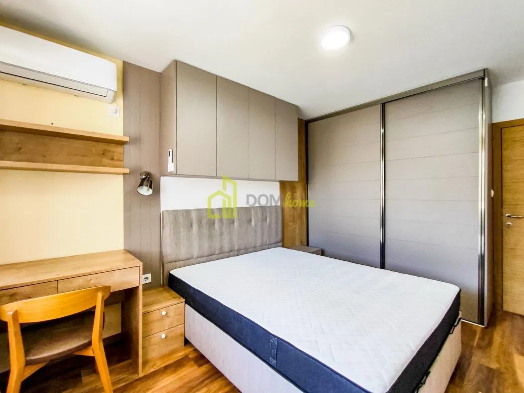 Prodaja, trosoban stan, 89m², Autobuska stanica, Podgorica