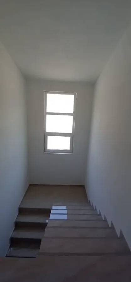 Prodaja, kuća, 180m², Sutomore, Bar