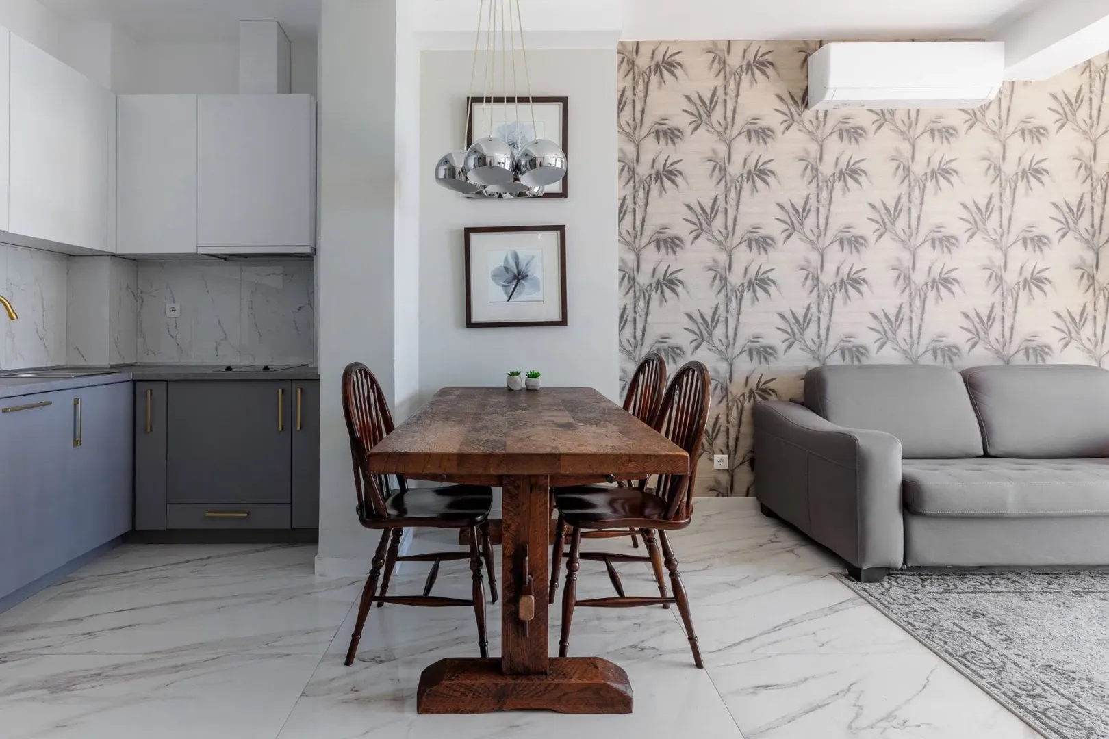 Sale, two bedroom apartment, 72m², Bečići, Budva
