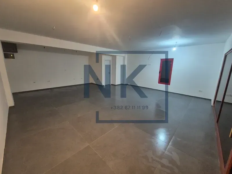 Sale, office space, 54m², Vezirov Most, Podgorica