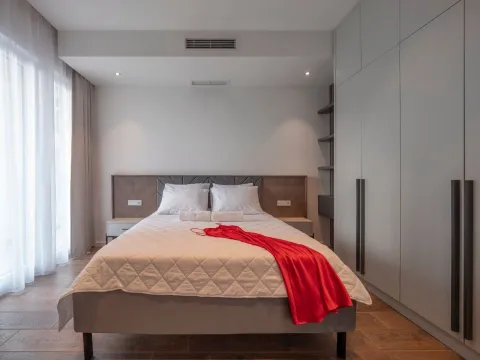 Prodaja, dvosoban stan, 140m², Bečići, Budva - image 18