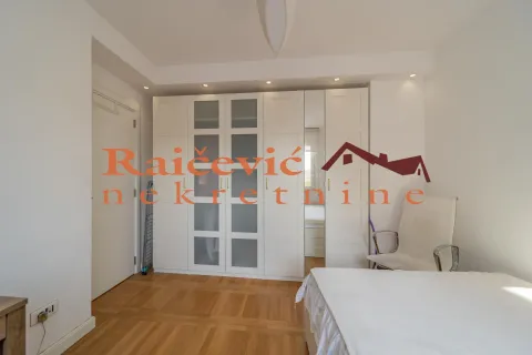 Prodaja, trosoban stan, 87m², Vračar Sve Podlokacije, Beograd - image 16