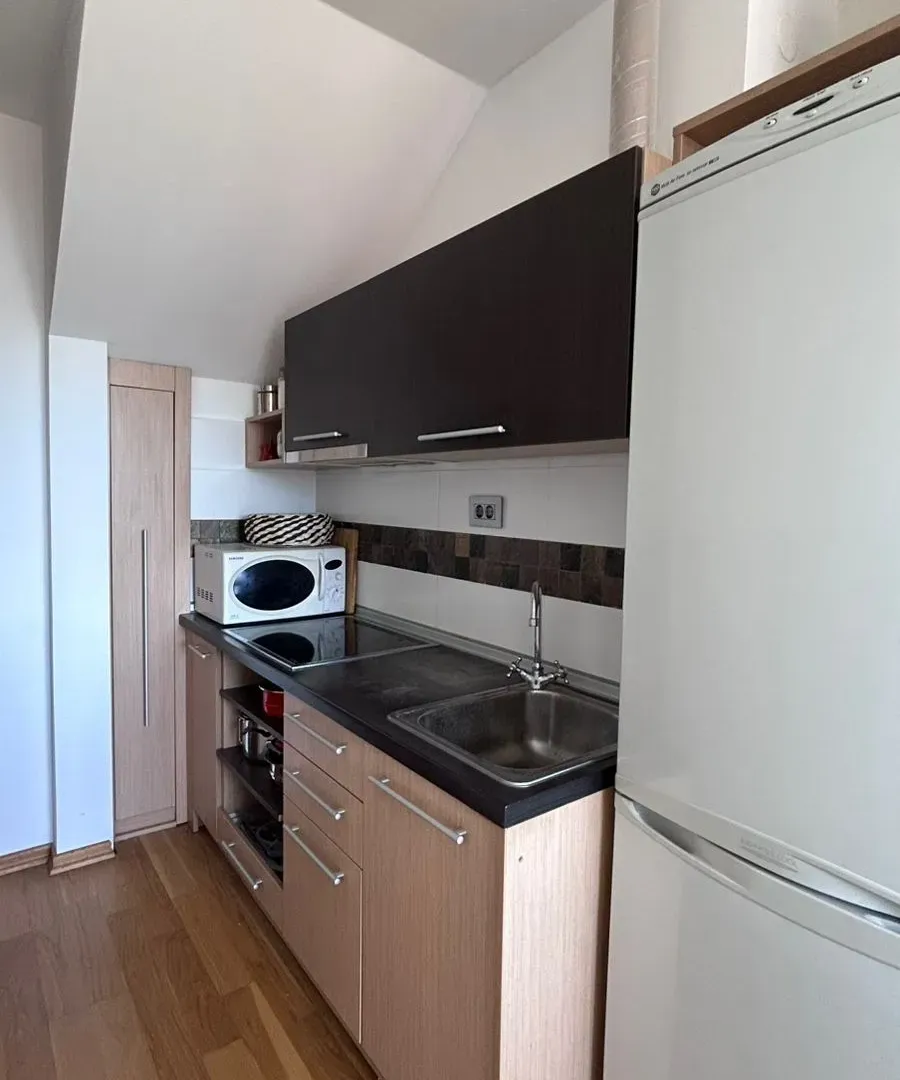 Rent, studio apartment, 25m², Tivat, Crna Gora