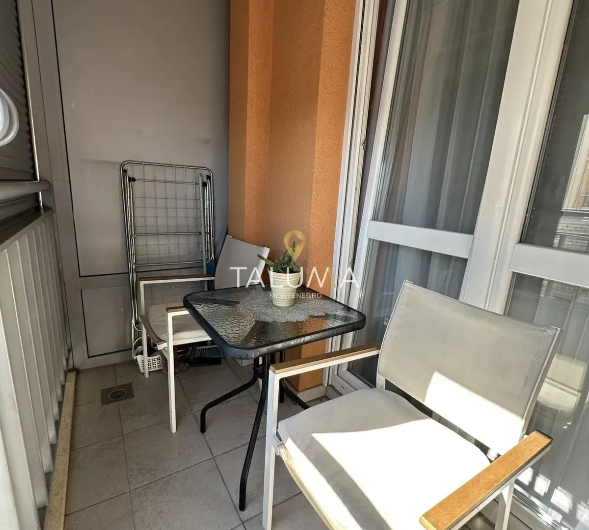 Izdavanje, jednosoban stan, 43m², Ljubović, Podgorica