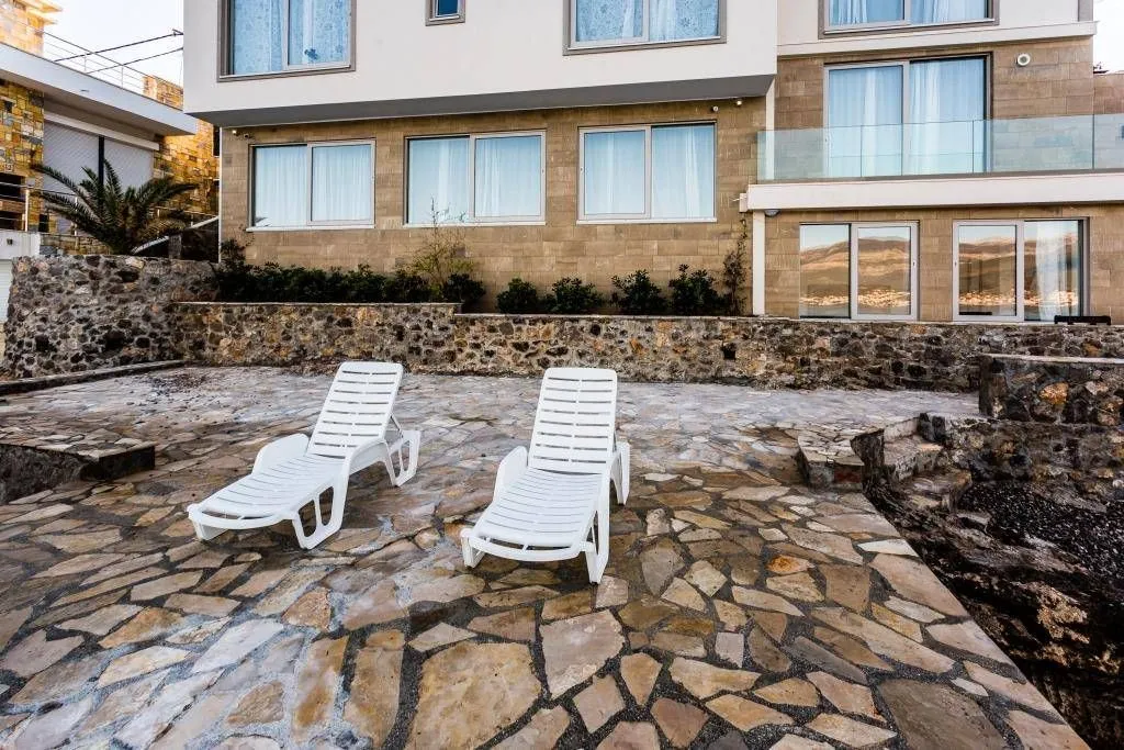 Prodaja, kuća, 240m², Krašići, Tivat