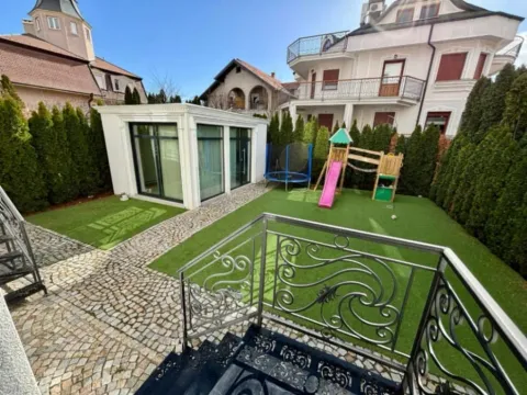 Izdavanje, trosoban stan, 100m², Mišeluk, Petrovaradin - image 13