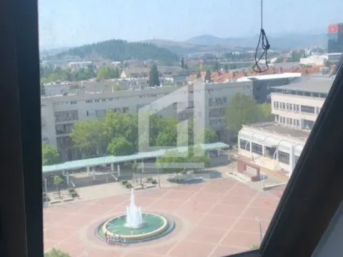 Prodaja, trosoban stan, 86m², Podgorica, Crna Gora - image 18