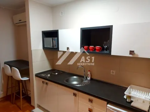 Izdavanje, stan, 26m², Novi Sad Sve Podlokacije, Novi Sad - image 2