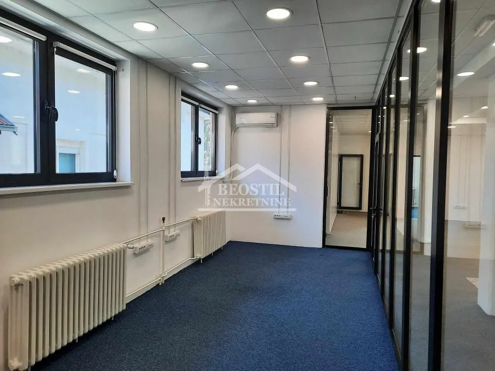 Rent, office space, 200m², Lekino Brdo, Voždovac Sve Podlokacije