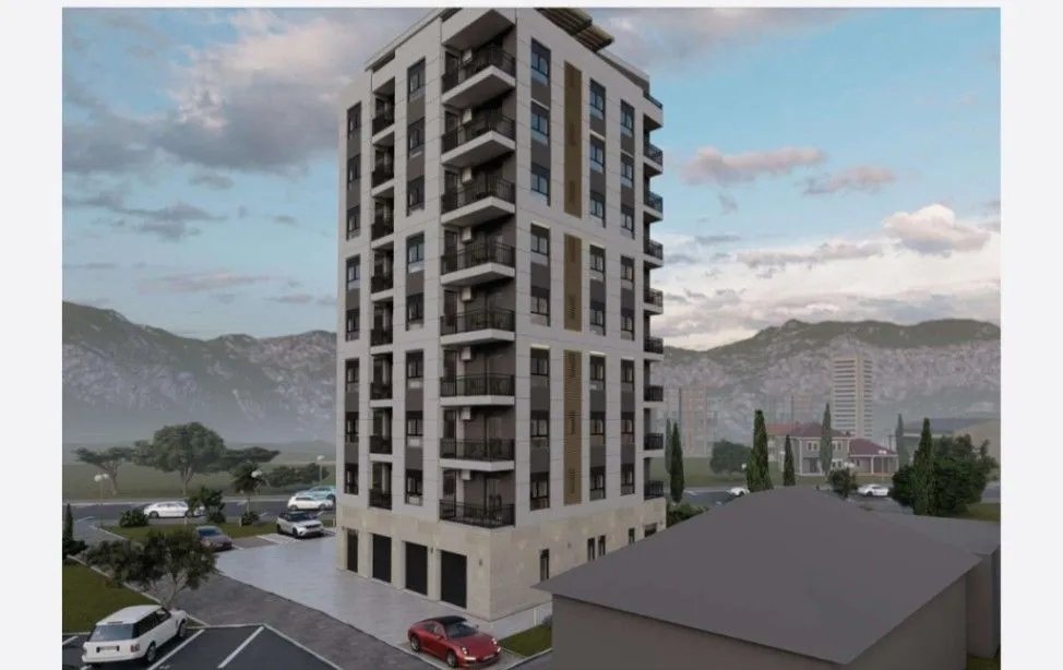 Prodaja, jednosoban stan, 40m², Centar, Bar