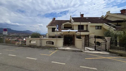 Rent, office space, 280m², Gorica C, Podgorica - image 3