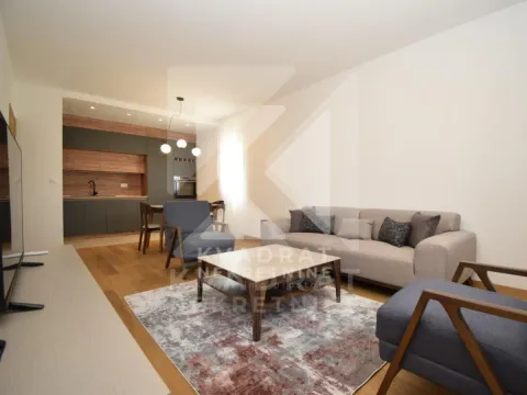 Izdavanje, dvosoban stan, 76m², New City, Podgorica - image 4