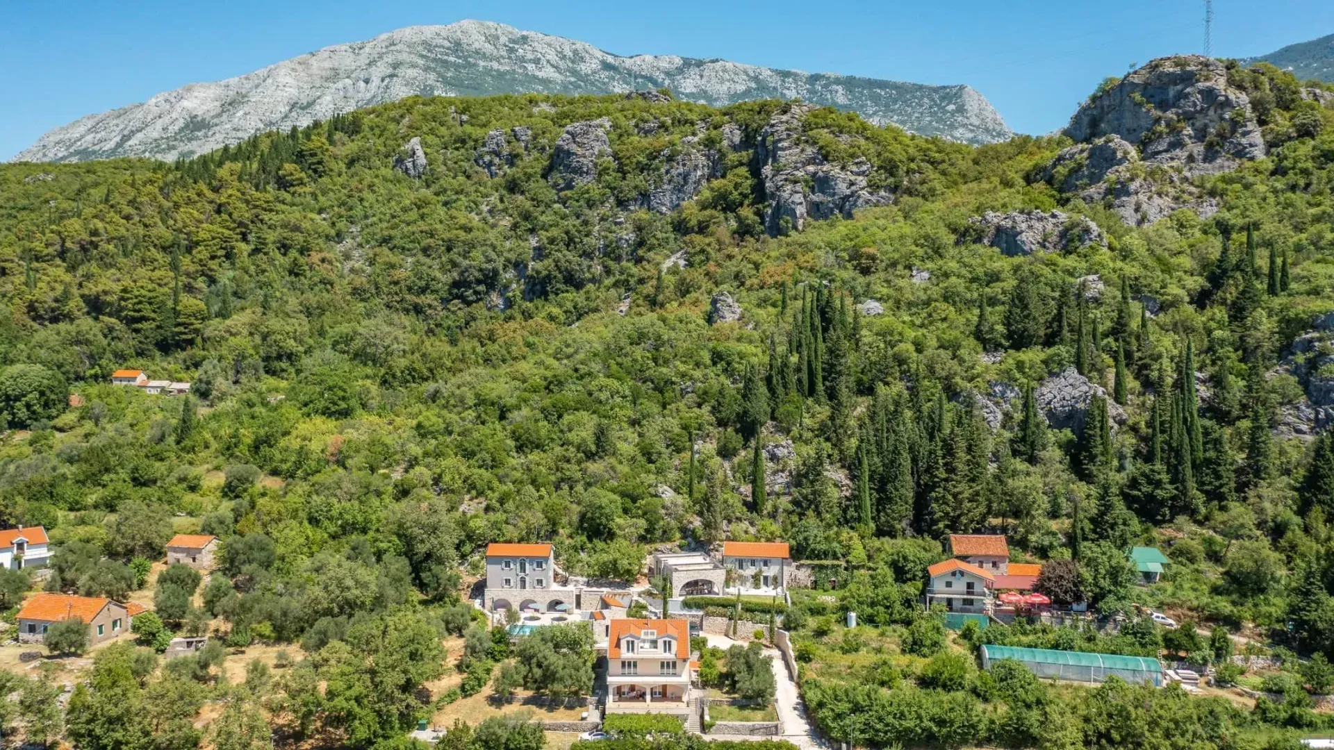 Sale, house, 350m², Kotor, Crna Gora