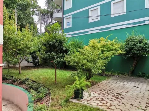 Izdavanje, trosoban stan, 92m², Voždovac Sve Podlokacije, Beograd - image 10