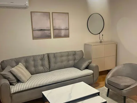 Stan in Dalmatinska ulica