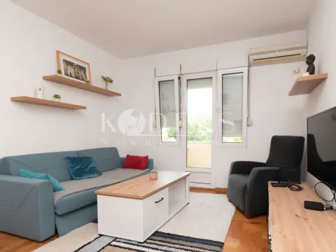 Izdavanje, dvosoban stan, 53m², Centar, Podgorica - image 3