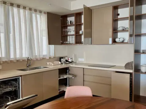 Prodaja, dvosoban stan, 107m², Budva, Crna Gora - image 25