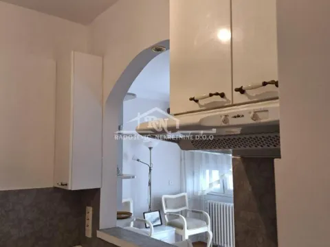 Rent, one bedroom apartment, 41m², Čukarica, Beograd - image 12