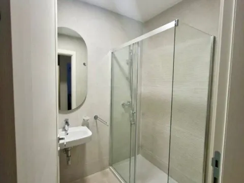 Izdavanje, jednosoban stan, 45m², Pobrežje, Podgorica - image 10