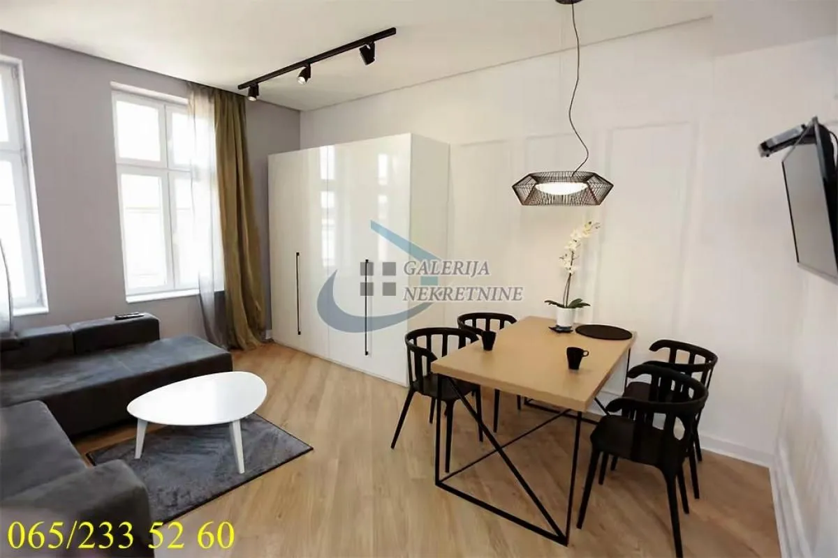 Sale, three bedroom apartment, 73m², Stari Grad, Beograd