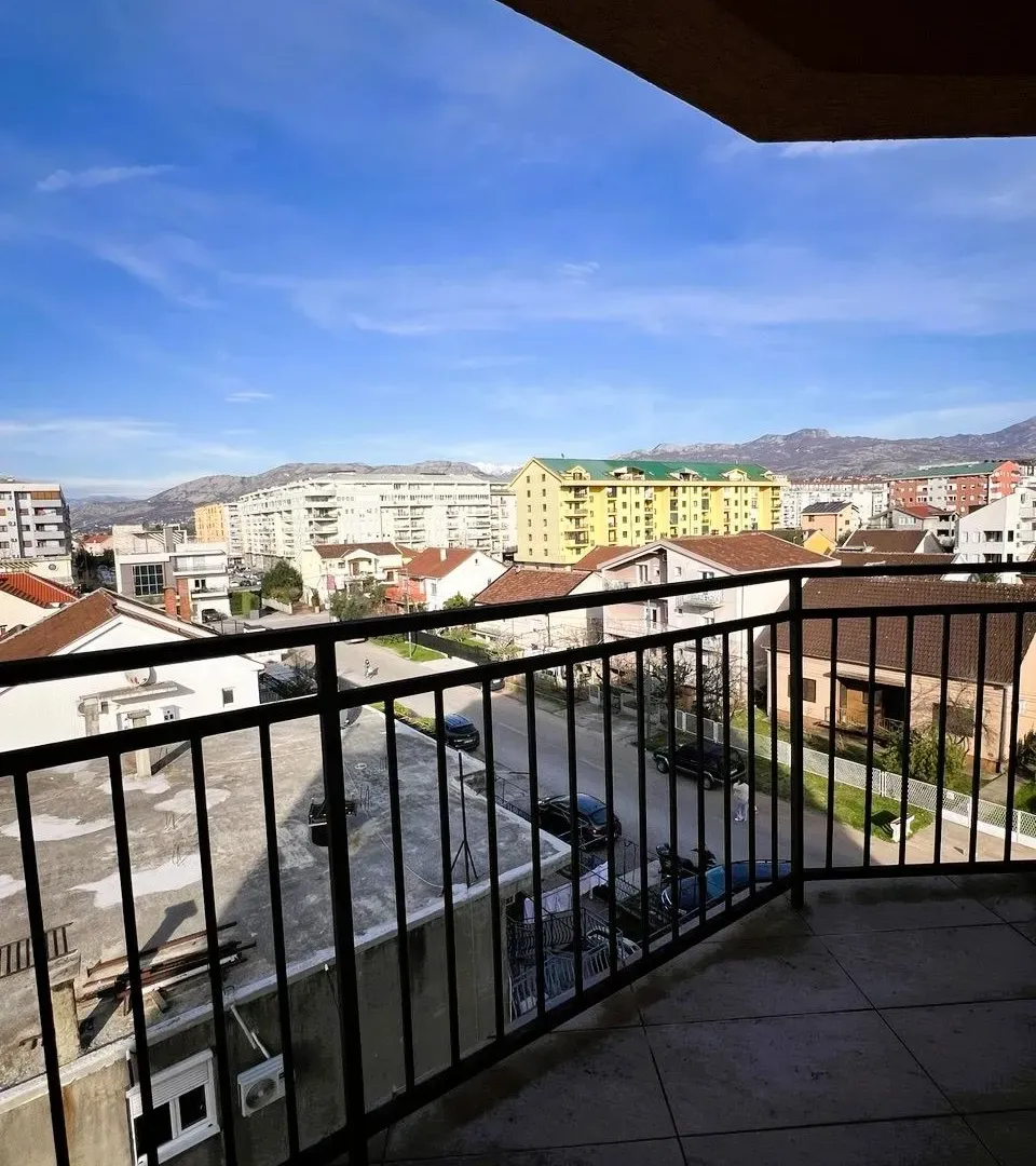 Sale, two bedroom apartment, 76m², Stari Aerodrom, Podgorica