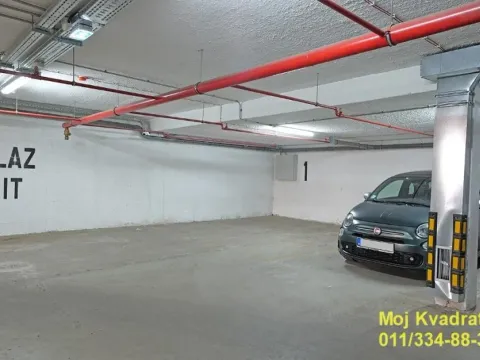 Prodaja, četvorosoban stan, 130m², Lion, Zvezdara Sve Podlokacije - image 18