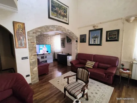Sale, apartment, 135m², Vrnjačka Banja, Srbija