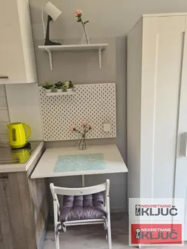 Izdavanje, garsonjera, 21m², Centar, Novi Sad - image 22