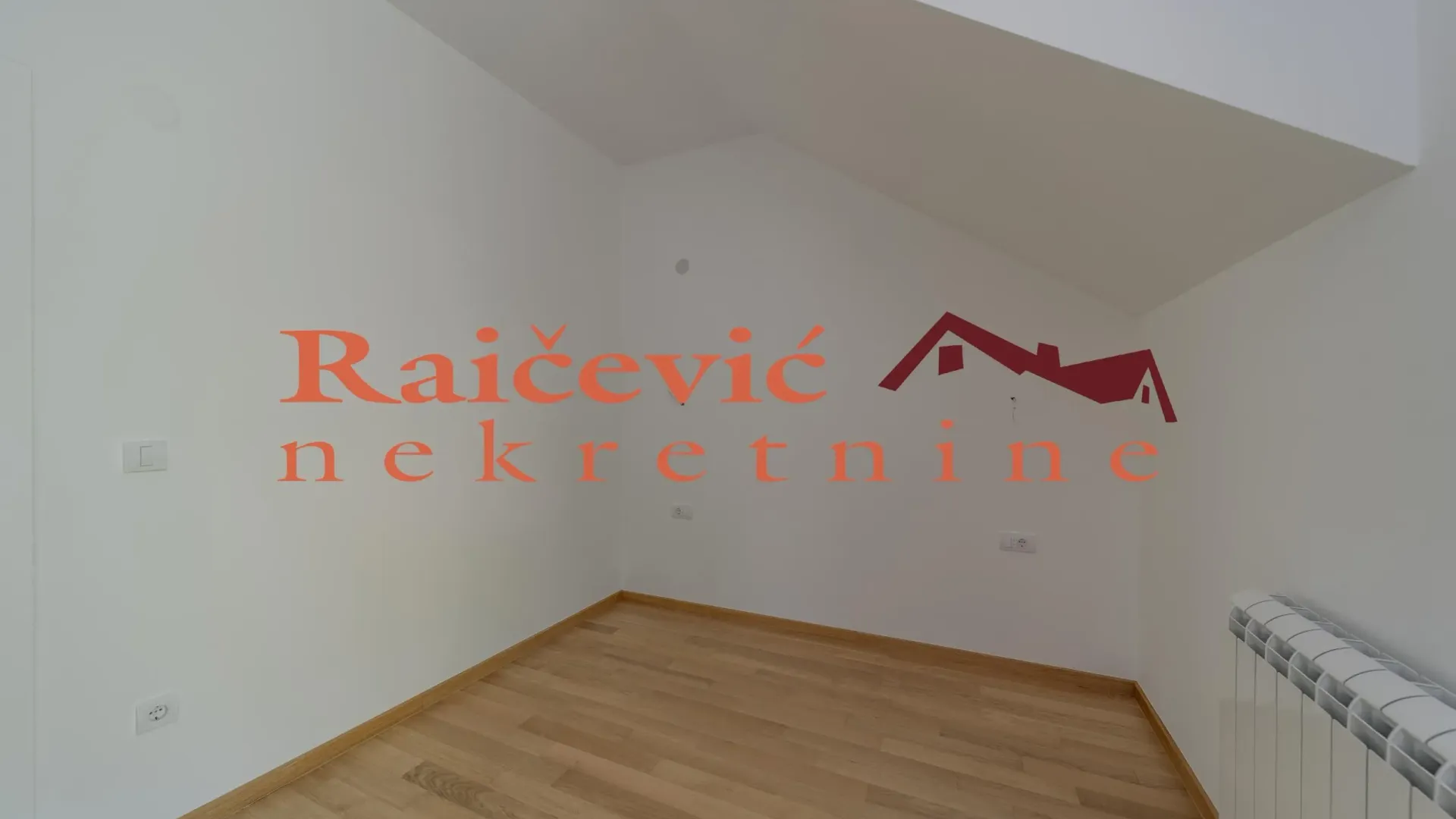 Prodaja, trosoban stan, 80m², Grocka, Beograd