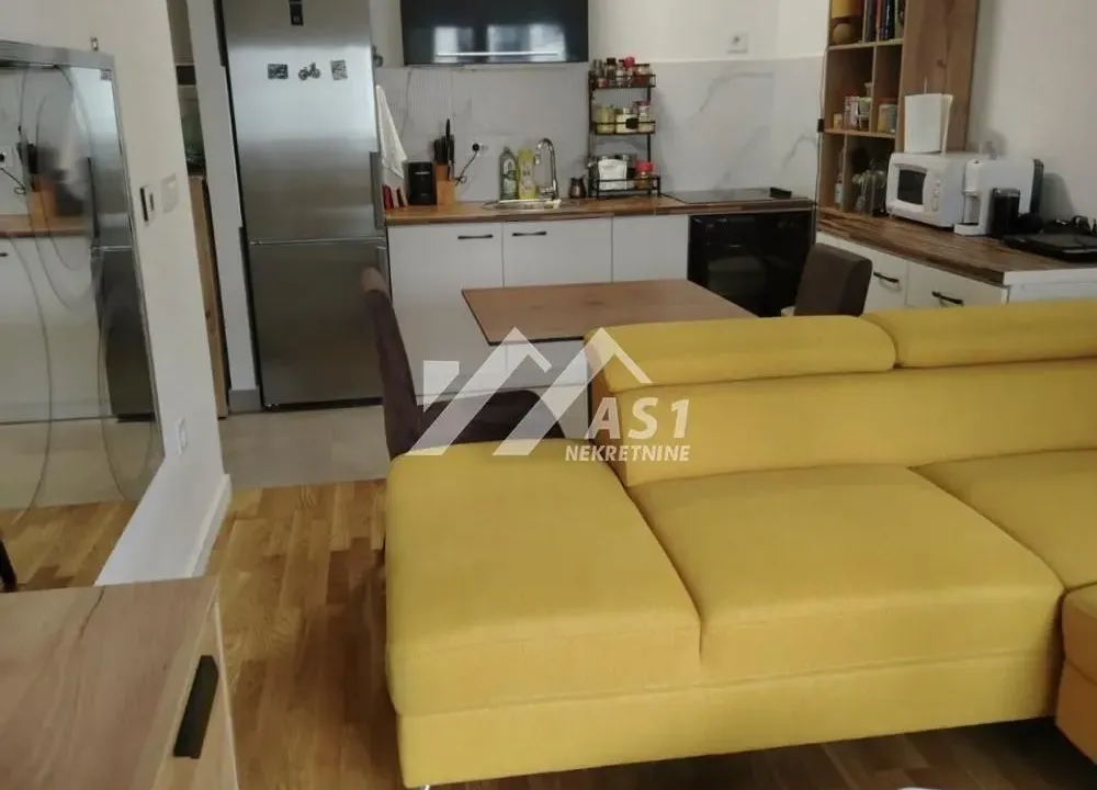 Izdavanje, stan, 30m², Novo naselje, Novi Sad