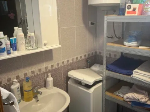 Sale, two bedroom apartment, 68m², Bečići, Budva - image 11