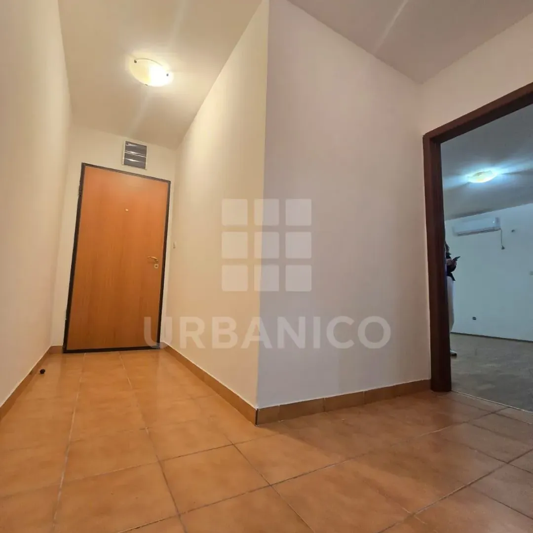 Prodaja, jednosoban stan, 45m², Stari Aerodrom, Podgorica